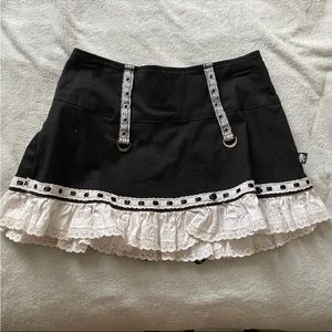TRIPP NYC MAID SKIRT VINTAGE